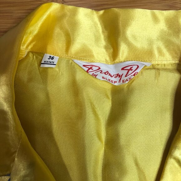 Vintage Daisy Yellow Satin Pajamas Petite XS S High Waisted Retro Easter Egg - Picture 6 of 14